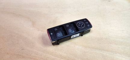 Блок управления стеклоподъемниками Mercedes W204