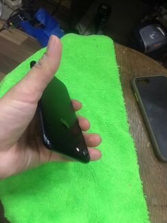 Телефон iPhone