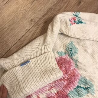 Свитер дизайнерский шерстяной