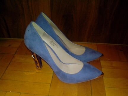 Фиолетовые туфли