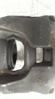 Суппорт передний левый Volvo S60 1.6T 2010-2013