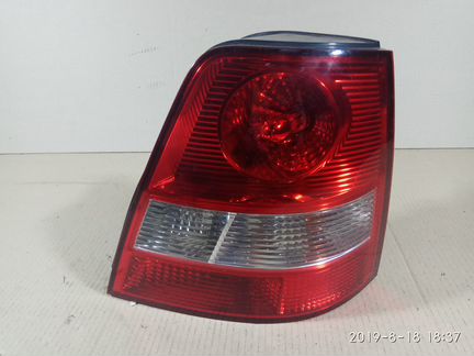 Фонарь правый Kia Sorento 1 2002- 2006