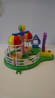 Дом, карусель, качели Peppa Pig