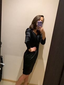 Платье черное