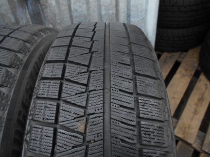 Bridgestone Blizak Revo GZ 215/60R17 4шт шины БУ