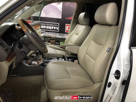 Передние кожаные сиденья Lexus GX470