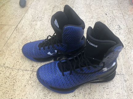 Under Armour Basketball 40,5/25,5см