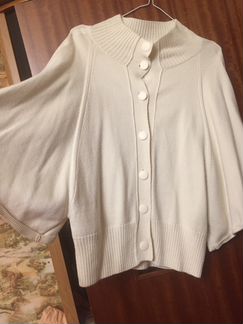 Кофта размахай-ка или летучая мышь кремового цвета