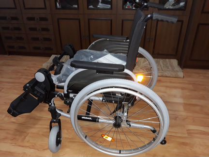 Коляска инвалидная