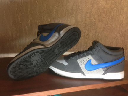 Кроссовки nike новые 44,5