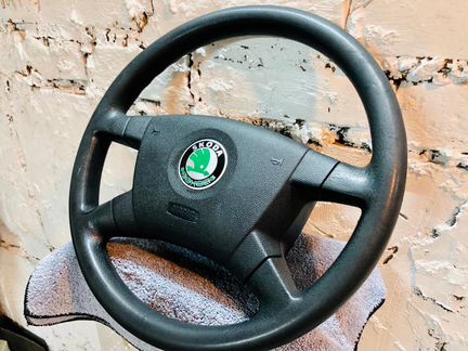 Руль в сборе Skoda fabia