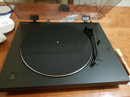 Проигрыватель винила Sony PS-LX310BT