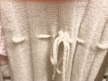 Платье вязаное