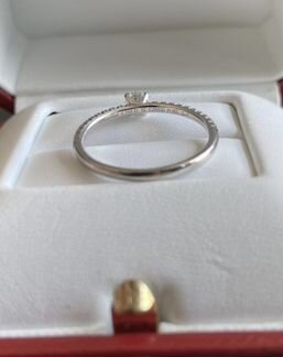 Золотое кольцо Cartier 0.4 ct 2.7 гр