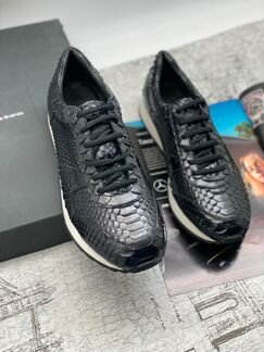 Кроссовки Kiton