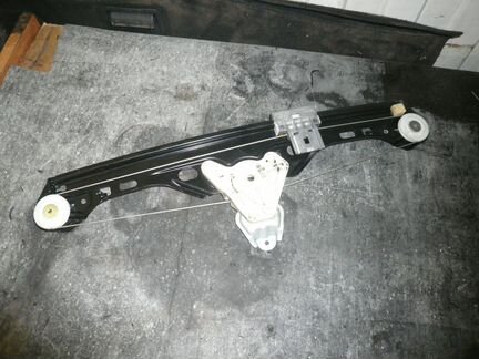 Стеклоподъемник задний левый для мерседес 203