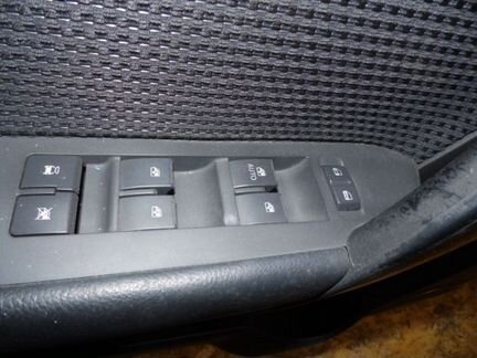 Дверь передняя Chevrolet / Daewoo Винсторм, Каптив