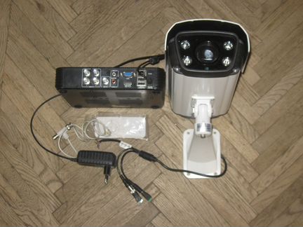 Falcon Eye FE-IZ90/80M+ регистратор+ пульт