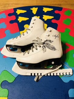 Коньки детские, р. 31