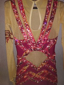 Платье для фигурного катания