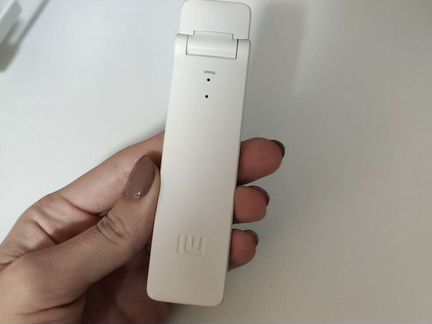 Усилитель беспроводного сигнала Mi WiFi Repeater