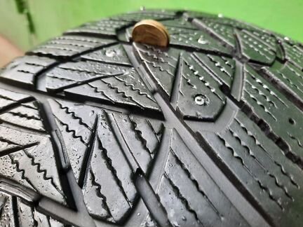 Зимняя шина 215/55R17 Goodyear Ultragrip 600