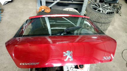 Крышка багажника peugeot 308, Пежо 308