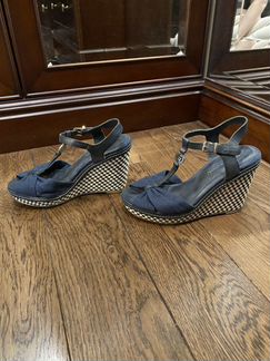 Босоножки на танкетке Tommy Hilfiger