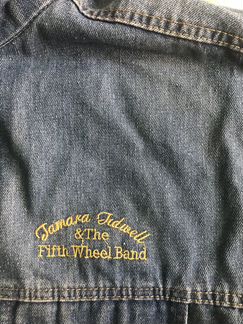 Куртка джинсовая