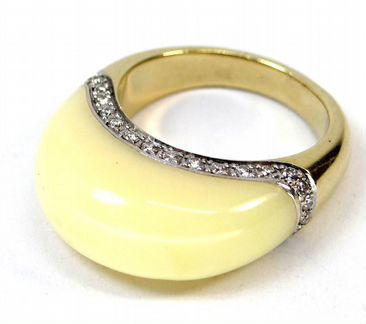 Золотое кольцо 585 пробы с бриллиантами 0.34 ct