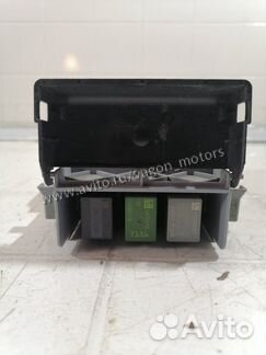 Блок предохранителей Chevrolet Cruze J300