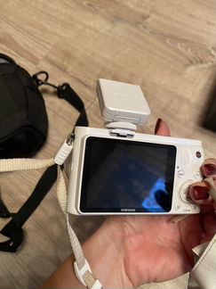Фотоаппарат samsung NX 1000