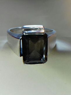 Серебро 925 пробы,Кольцо с Дымчатым Кварцем