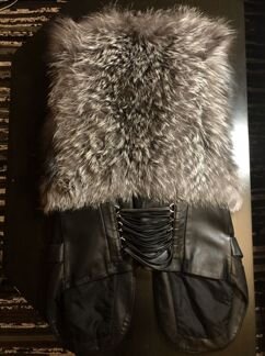 Меховая жилетка из чернобурки