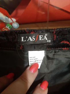 Костюм юбка-пиджак