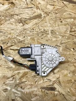 Мотор стеклоподъемника Skoda Superb седан cdab