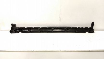 Накладка порога правая Cadillac XT5