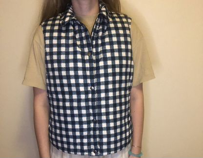 Жилетка пуховая женская