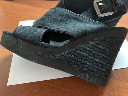 Calvin Klein Новые Босоножки Женская обувь