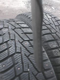 Шины 195/65R15 Roadstoune WinGuard win Spike 2шт