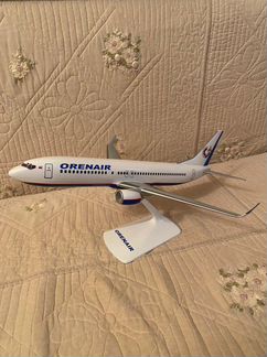 Продам модель Боинга 737-800 Orenair