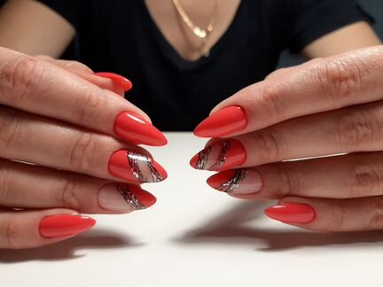 Маникюр, педикюр