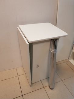 Стол для маникюра складной