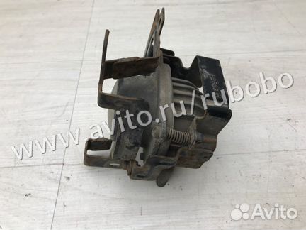 Фара противотуманная Mitsubishi Lancer 9 4G18 2006