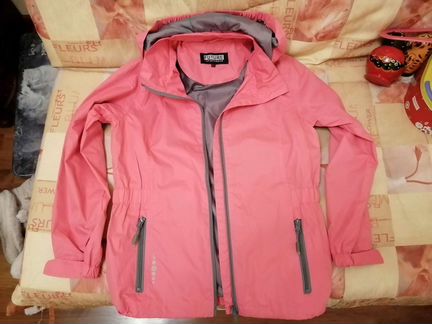 Лыжный костюм и куртки