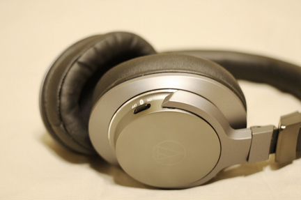 Беспроводные наушники Audio-Technica ATH-SR6BT