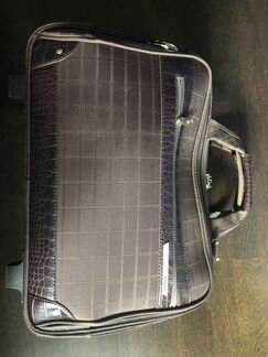 Дорожная сумка Summit на колесах и ручкой